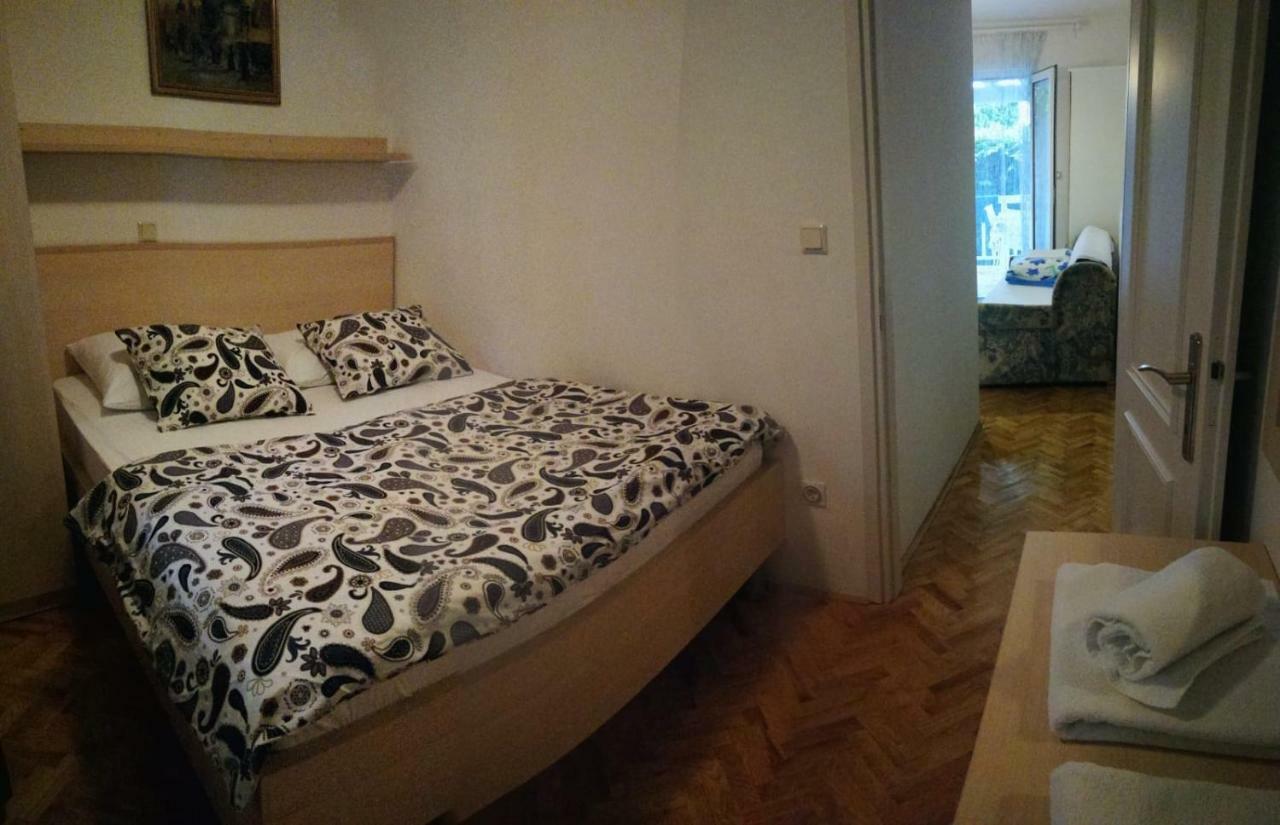 Apartment Hudan Malinska Exterior foto