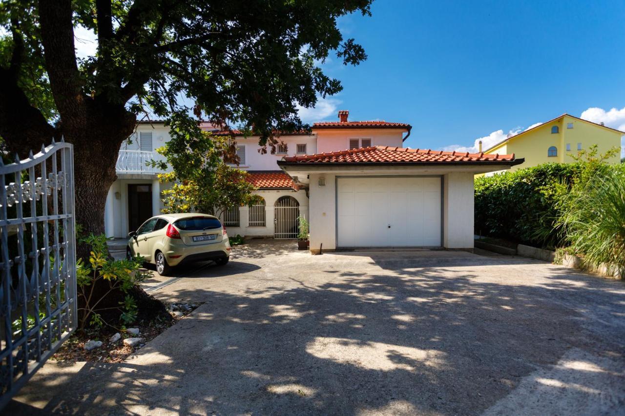 Apartment Hudan Malinska Exterior foto